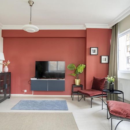 Modern Flat With Balcony On Bagdat Street Διαμέρισμα Κωνσταντινούπολη Εξωτερικό φωτογραφία